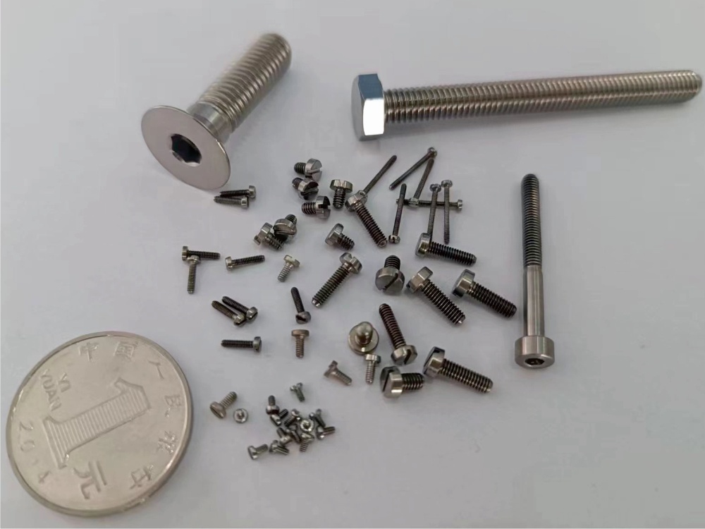 Precision machined titanium fastener