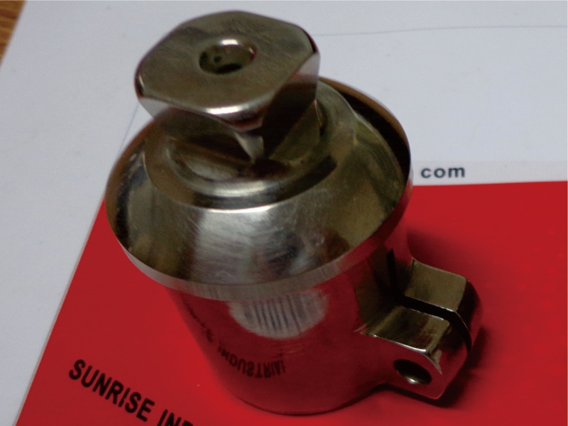 Tube Clamp Adapter with Pyramid