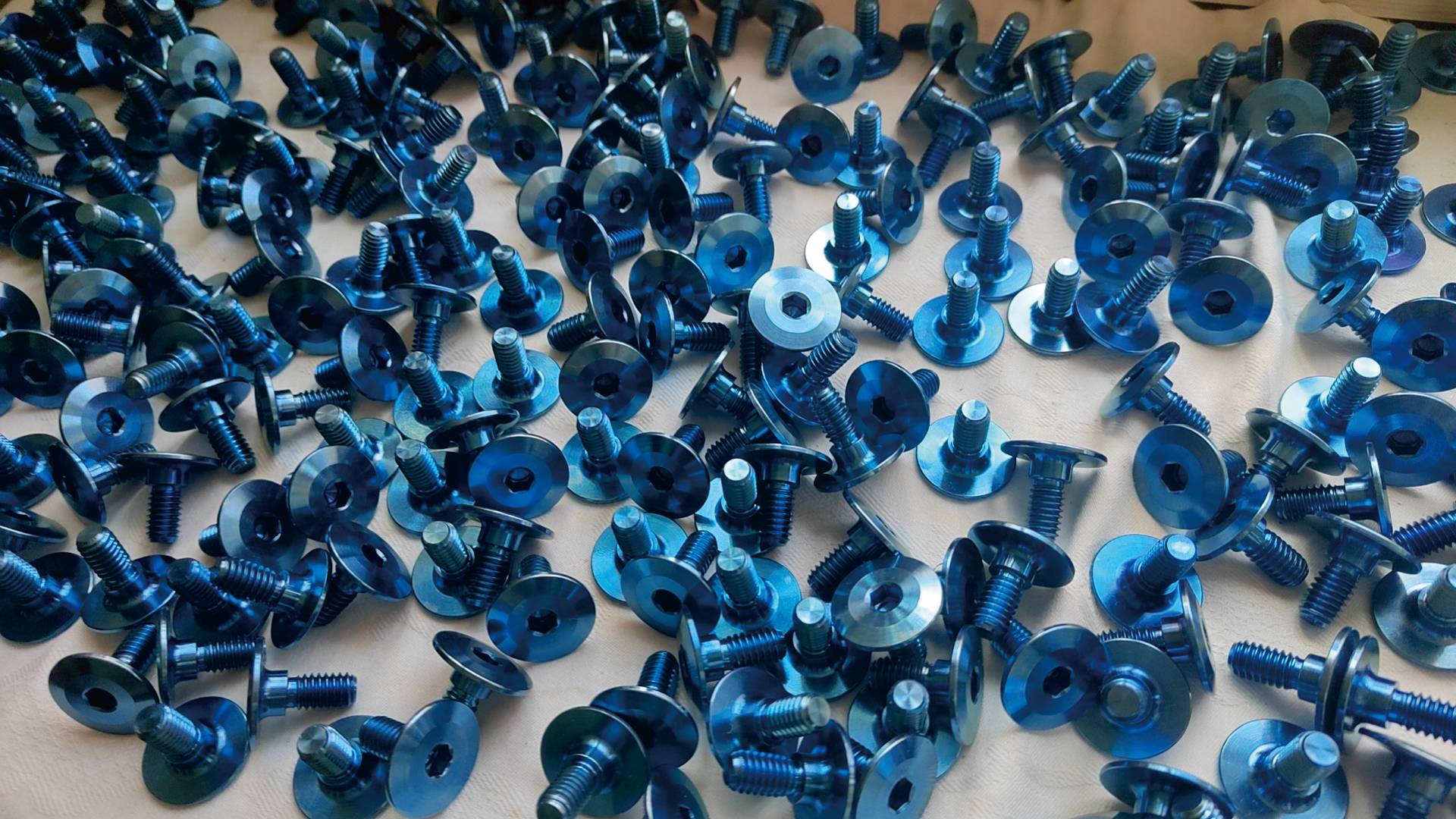 Surface Finishing Options for Titanium CNC Parts: A Practical Engineering Guide