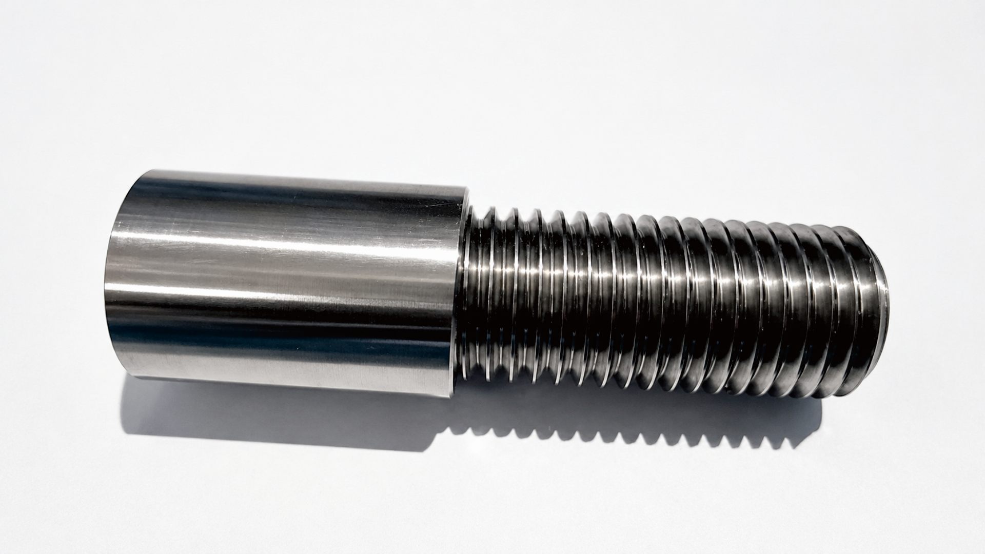 Thread Machining Considerations for Titanium Screws and Fasteners