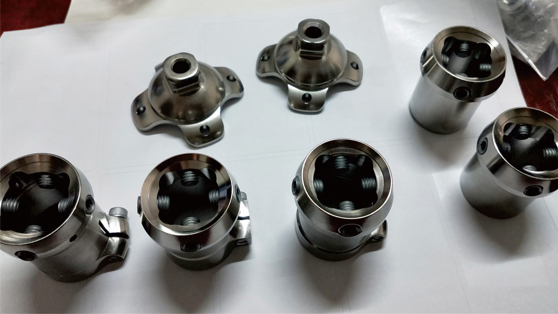 Small Batch CNC Machining for Prosthetic Adapters: From Sample to Repeat Order