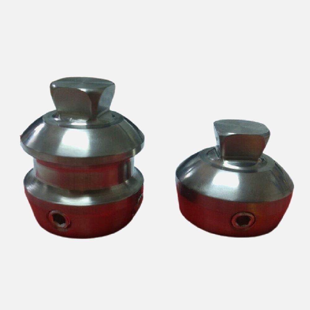 Double Ended Adapter with Pyramid